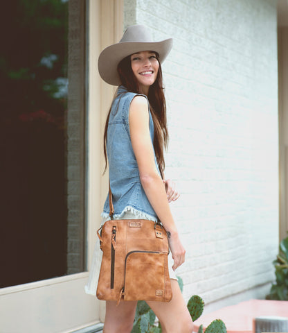 Aiken Women's Full-Grain Leather Crossbody Bag