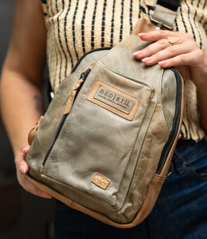 Beau Unisex Full-Grain Leather Backpack