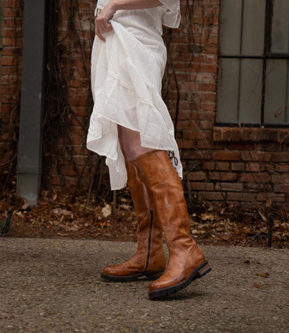 Scope Women’s Full-Grain Leather Tall Boot