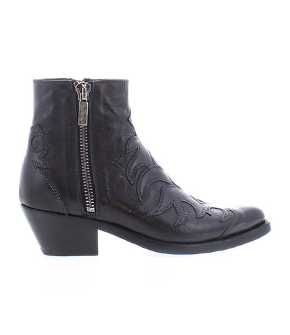 Tentativa Women’s Full-Grain Leather Boot