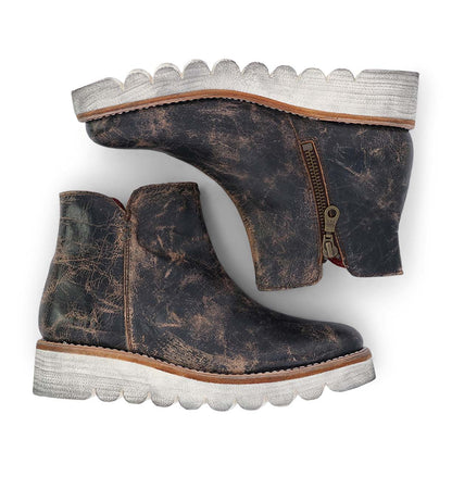 Lydyi Women’s Full-Grain Leather Ankle Boot