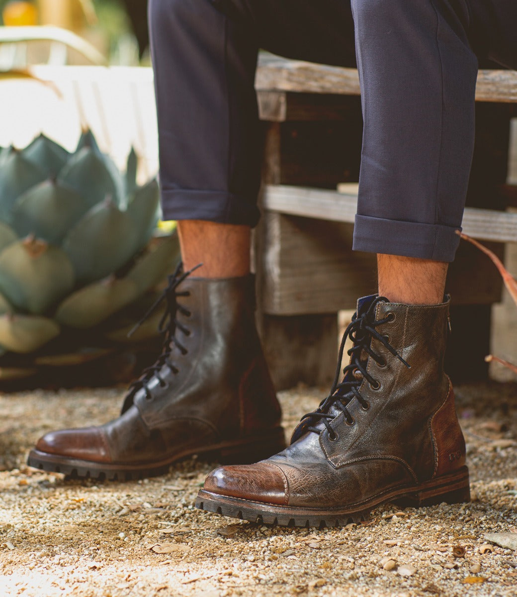 Protege Trek Men’s Full-Grain Leather Boot