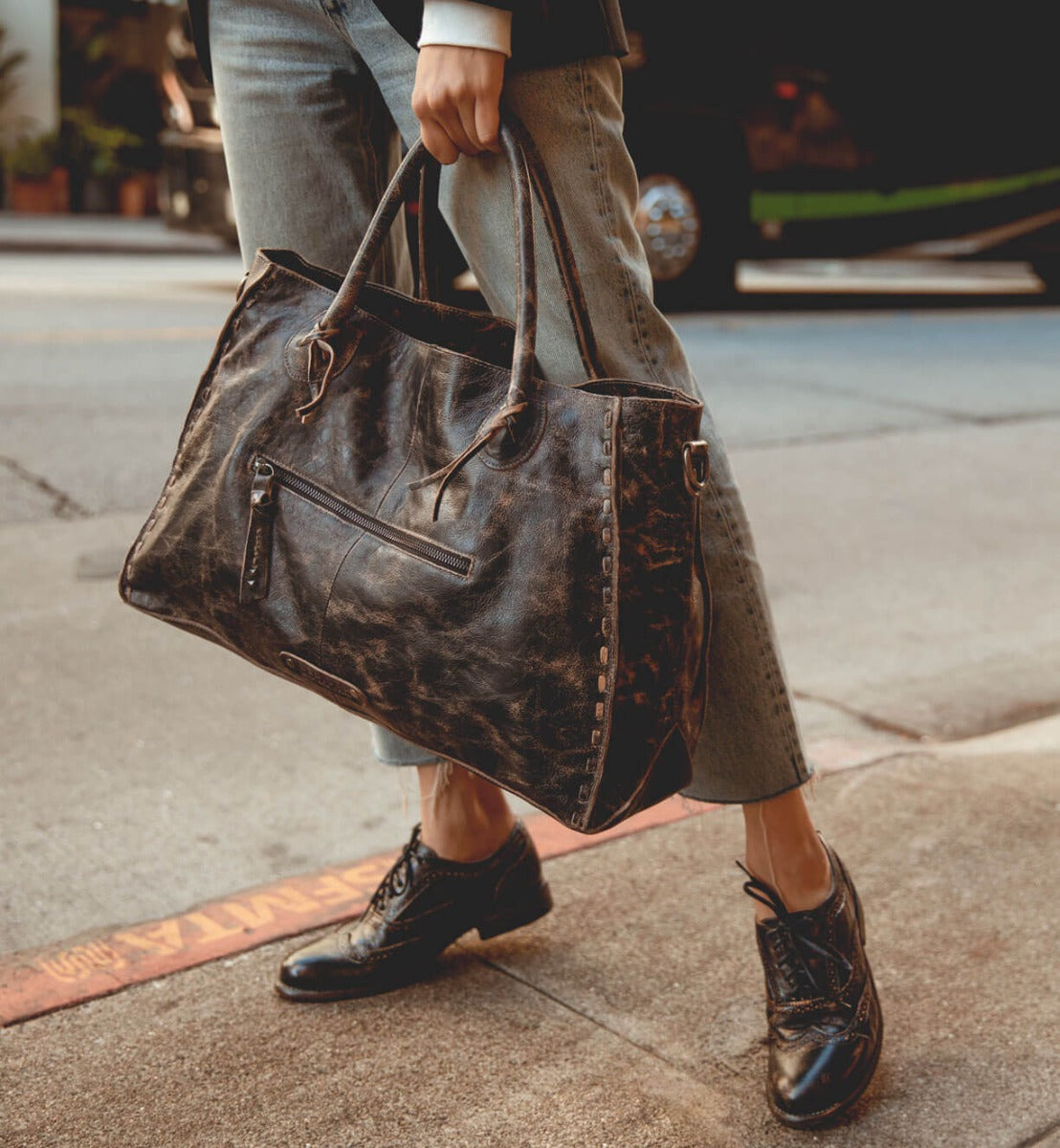 Rockaway Women’s Full-Grain Leather Shoulder Bag