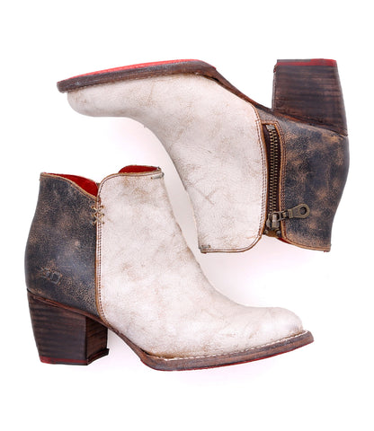 Yell Women’s Full-Grain Leather Ankle Boot